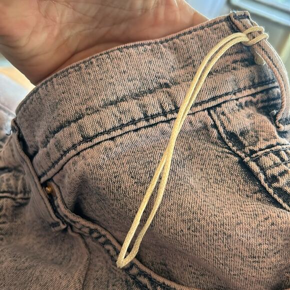 NEW Snacks by Mother The Pleated Fun Dip Puddle jeans in Silver Pink, 29 - Picture 13 of 13